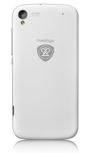Prestigio Grace X3 - компактный смартфон с улучшенной камерой