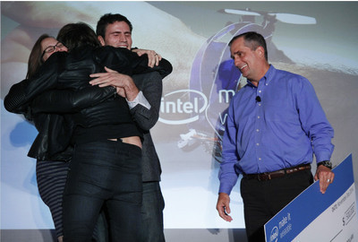 Проект Nixie стал победителем конкурса Make It Wearable корпорации Intel