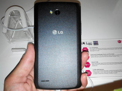 LG L80 - смартфон с Android 4.4 за 155 евро