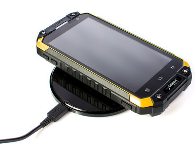 Sigma mobile X-treme PQ33 –  8-ядерный защищенный смартфон с Walkie-Talkie