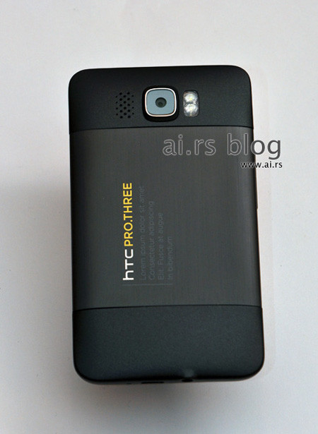 смартфон HTC Leo