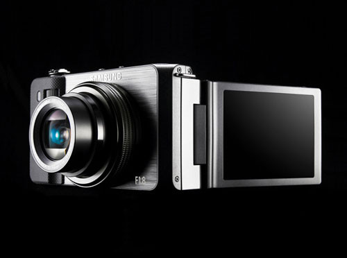 Компактная цифровая камера Samsung Blu EX1 с AMOLED-дисплеем